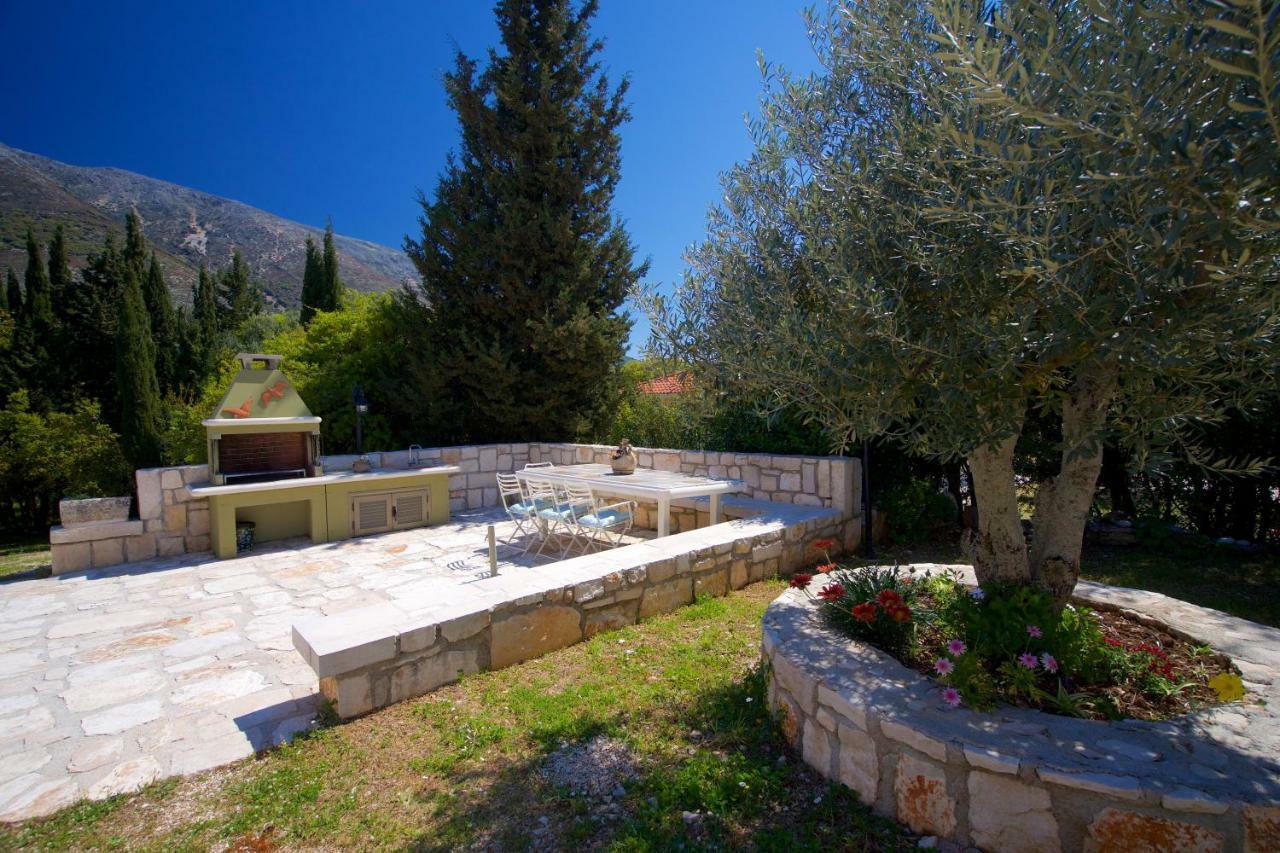 Forest Villas Kefalonia Logarata Exterior photo